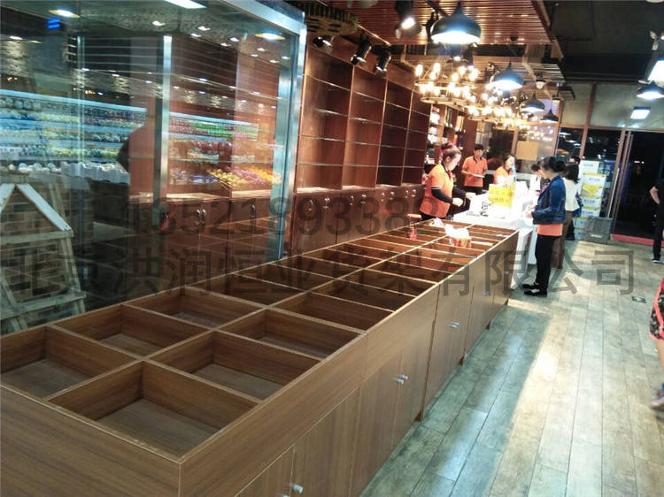 干果小食品貨架